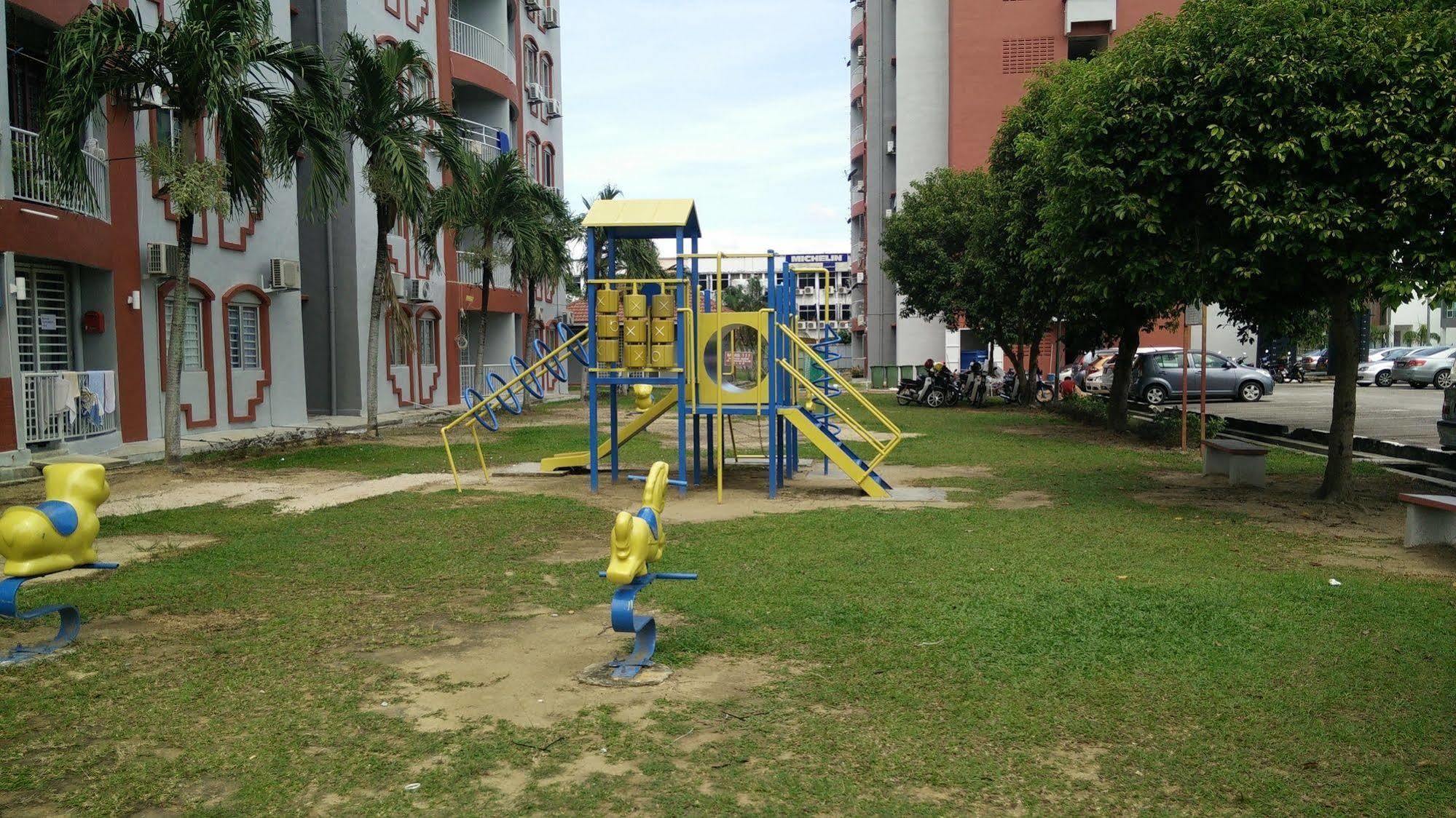 H&A Guest House Malacca ภายนอก รูปภาพ