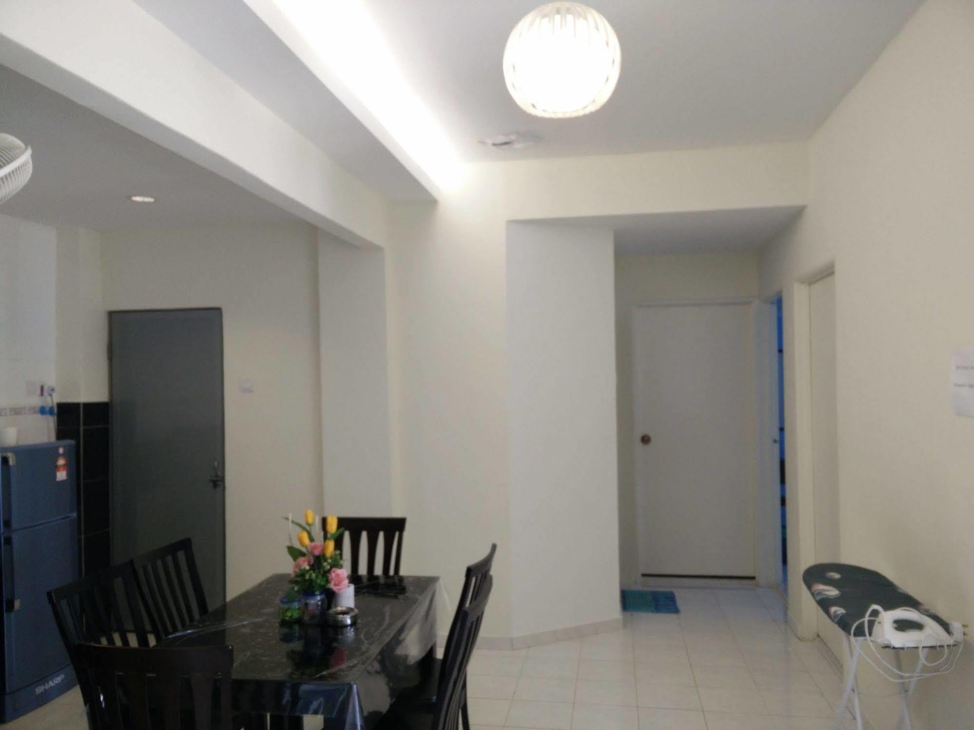H&A Guest House Malacca ภายนอก รูปภาพ